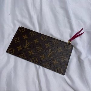 LOUIS VUITTON WALLET INSERT